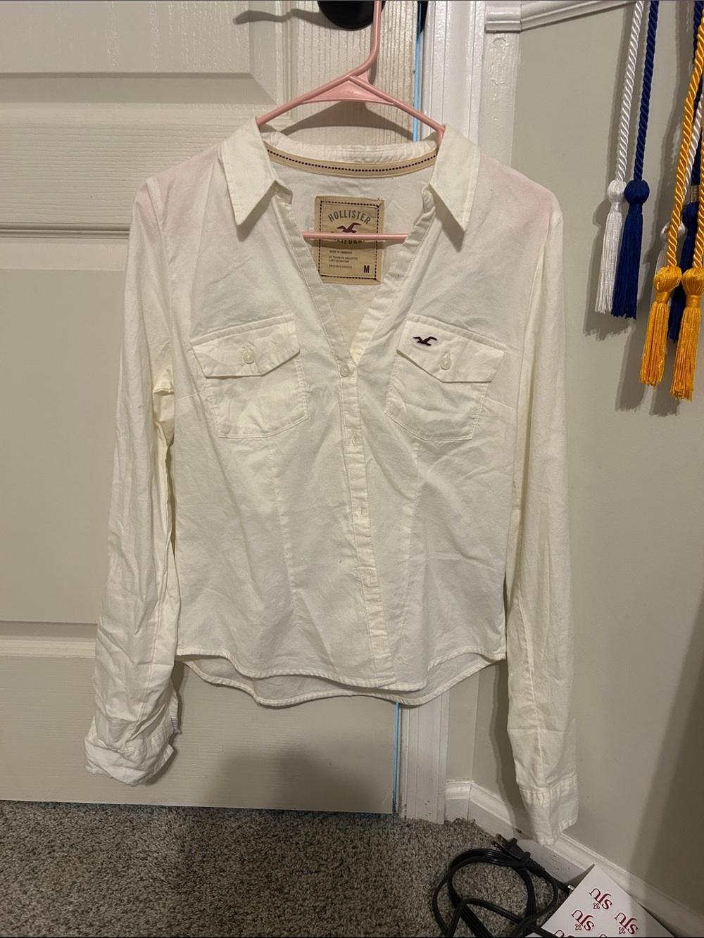 Hollister Women's Off-White Button-Front Utility Shirt